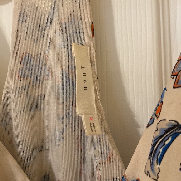 Lush floral printed faux wrap dress - Picture 3 of 5